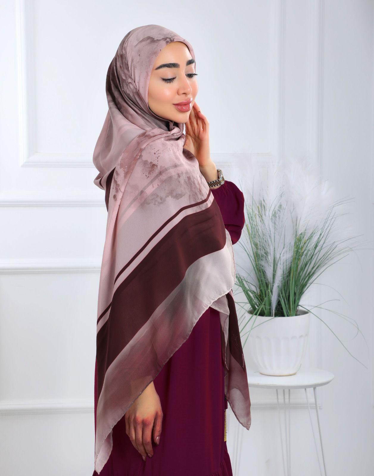 Magenta marble